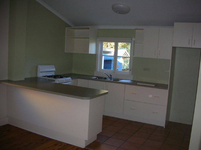 329 Mount Street, East Albury NSW 2640