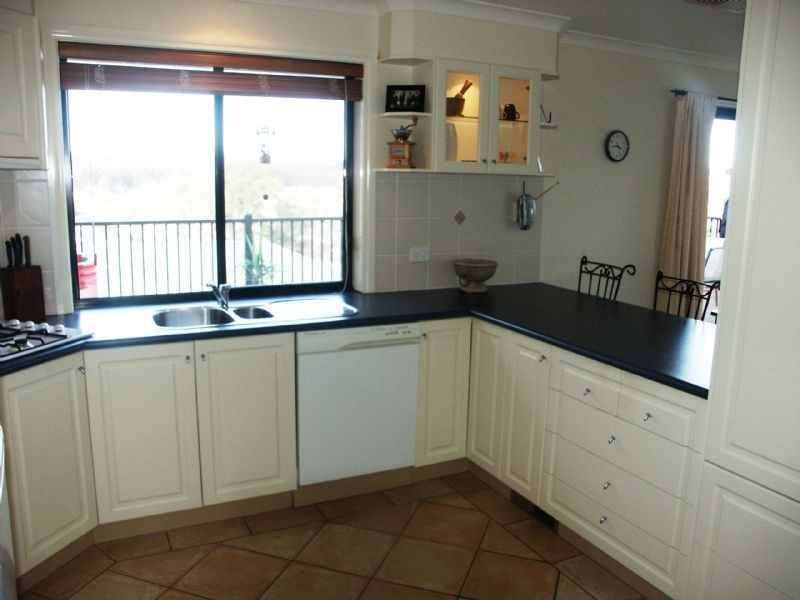 45 Banksia Street , Albury NSW 2640