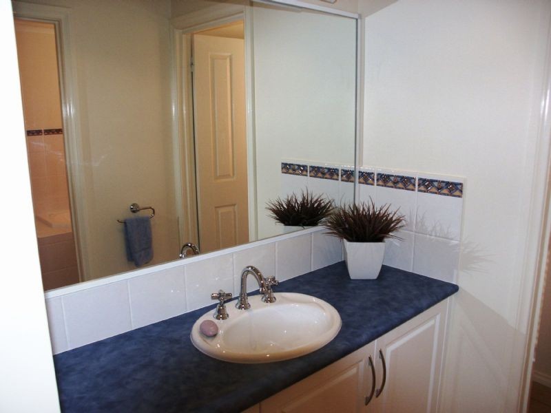 45 Banksia Street , Albury NSW 2640