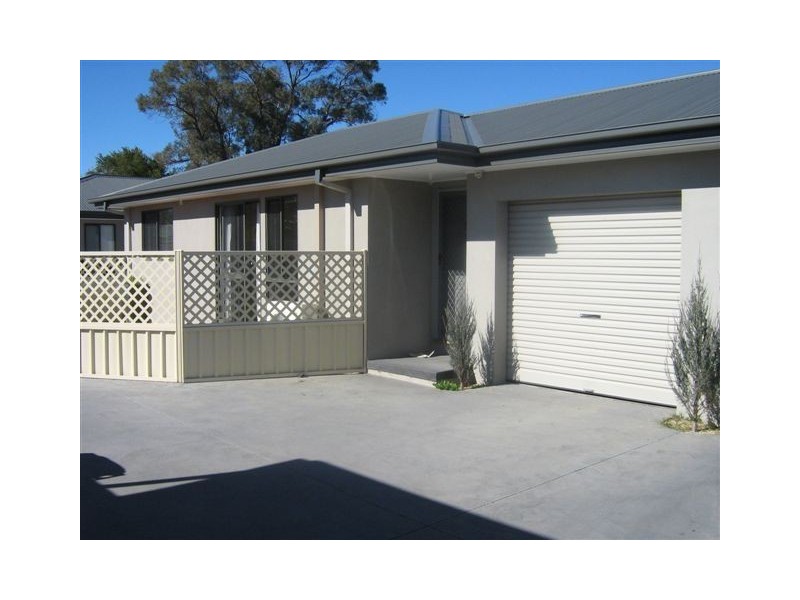 2/206 Plummer Street, Albury NSW 2640