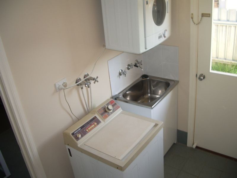 2/206 Plummer Street, Albury NSW 2640