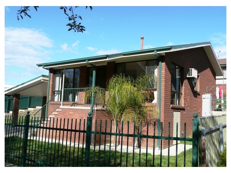 2/974 Chenery Street, North Albury NSW 2640