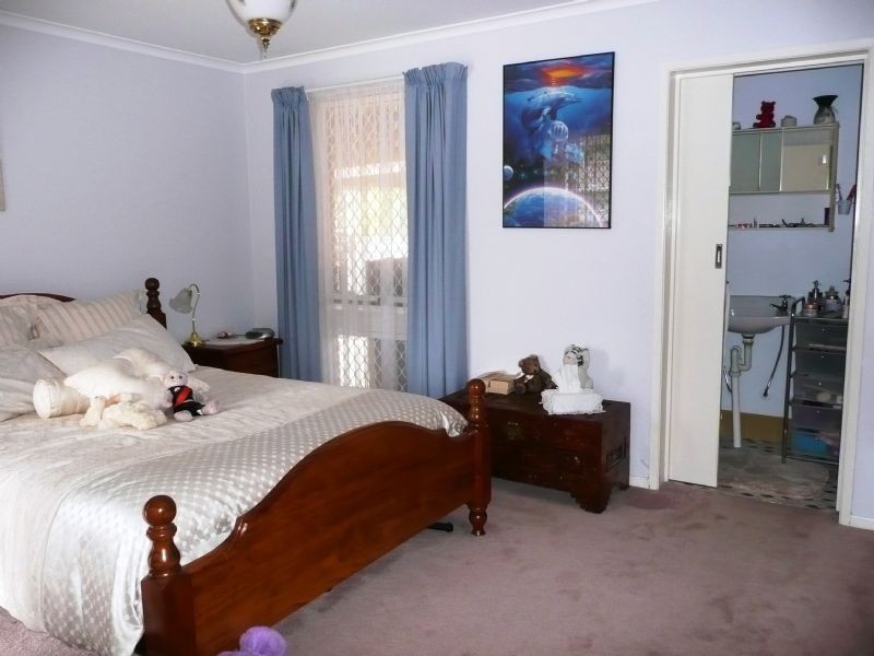 363 Douglas Road , Albury NSW 2640