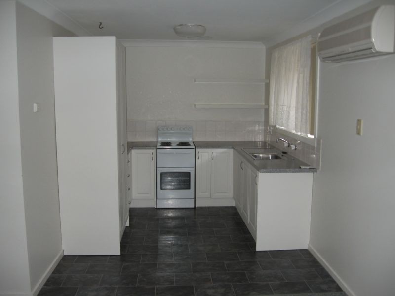 2/320 Kaitlers Road , Lavington NSW 2641