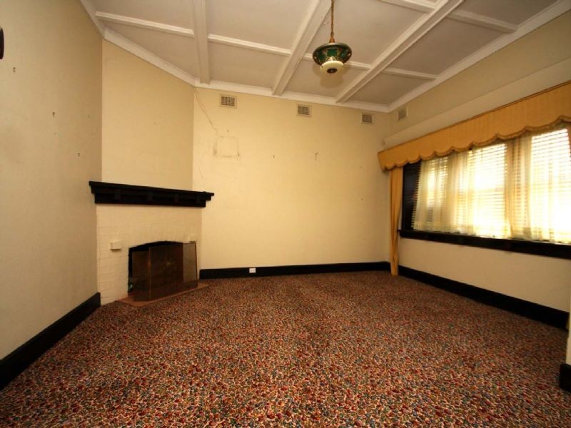 711 Wood Street, Albury NSW 2640