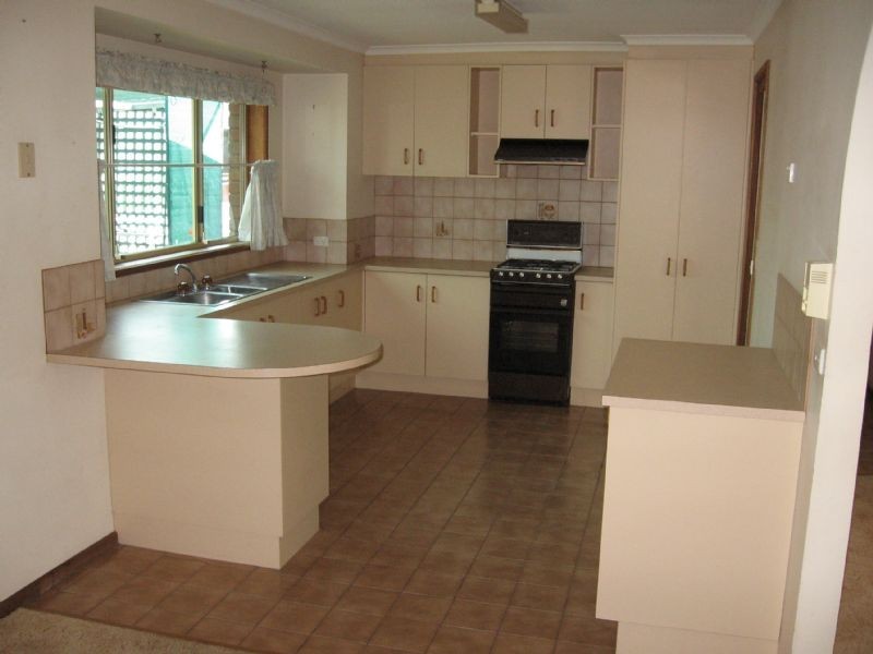 1/373 Dick Road, Lavington NSW 2641