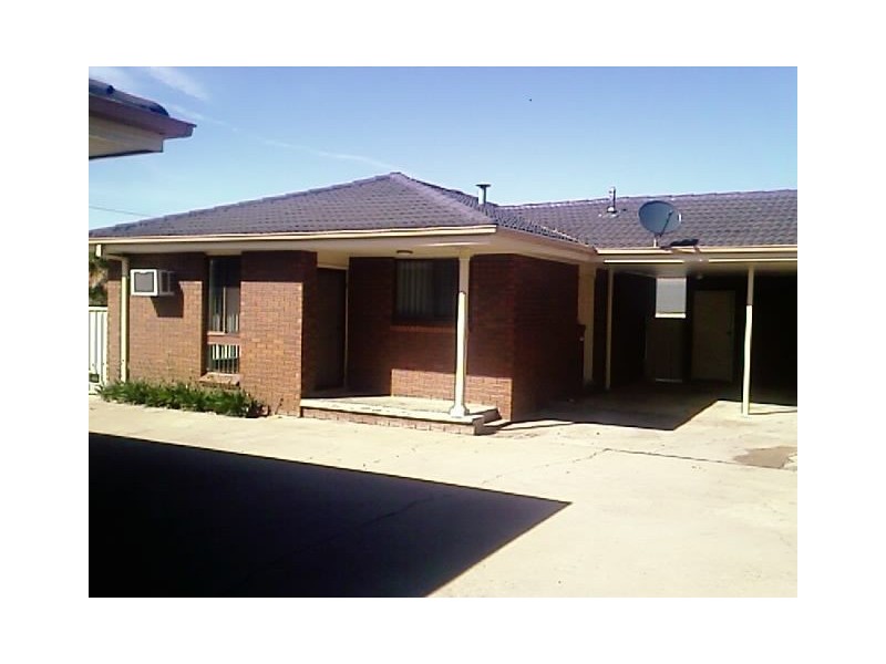 1/415 – 419 Griffith Road, Lavington NSW 2641