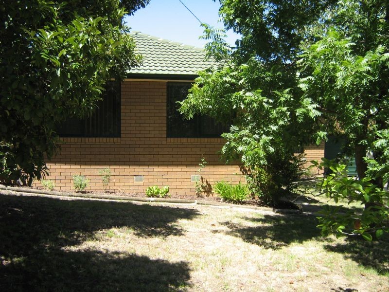 374 Reservior Road, Lavington NSW 2641