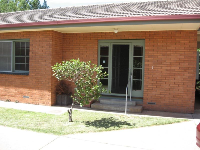 2/611 Olive Street, Albury NSW 2640