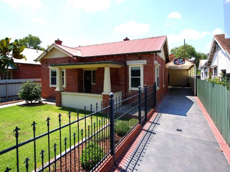 404  Perry Street , Albury NSW 2640