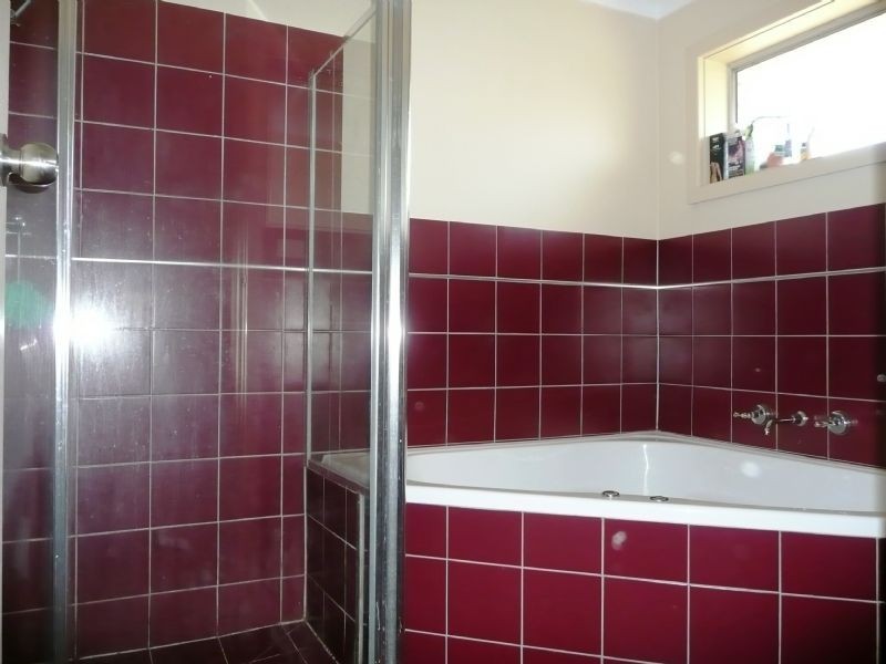 497 Kemp Street , Lavington NSW 2641