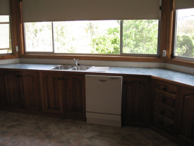 395 Solomon Street, West Albury NSW 2640