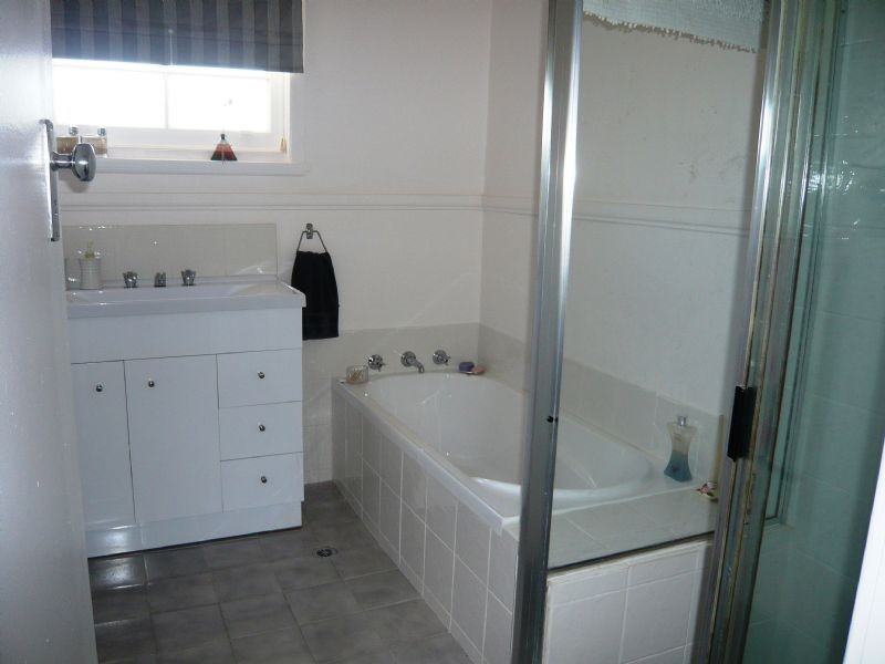 188 Walsh Street, Albury NSW 2640