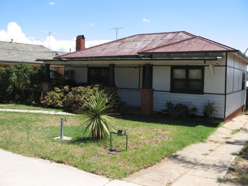 547 Schubach Street, East Albury NSW 2640