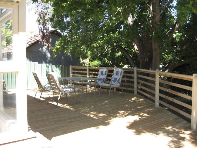 837 St James Crescent, Albury NSW 2640