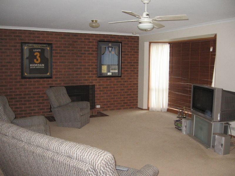 8 Stockton Court, Thurgoona NSW 2640