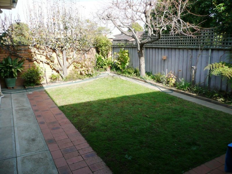 392 Elton Court, Lavington NSW 2641