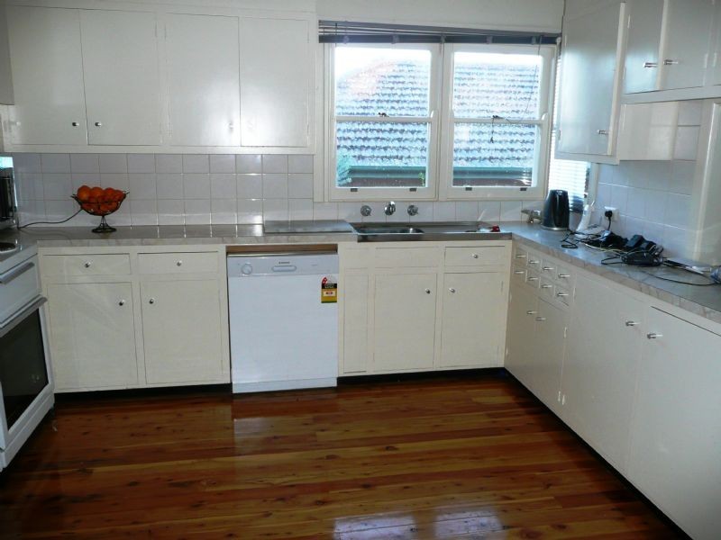 690 Stedman Crescent, Albury NSW 2640