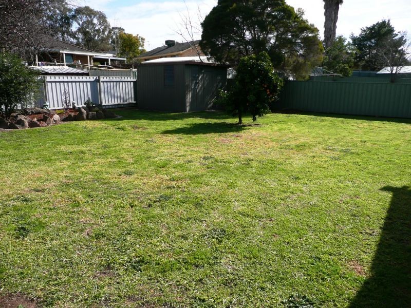68 Buller Crescent, Thurgoona NSW 2640
