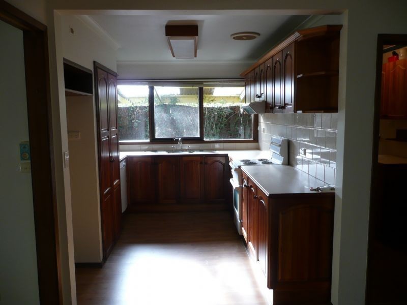 334 Parkland Crescent, Lavington NSW 2641