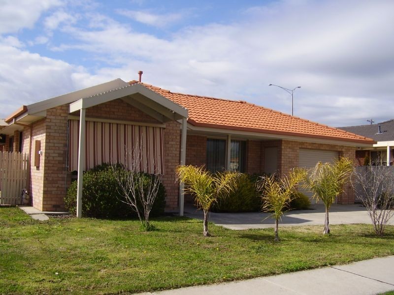 2/384 Lawrence Street, Wodonga VIC 3690