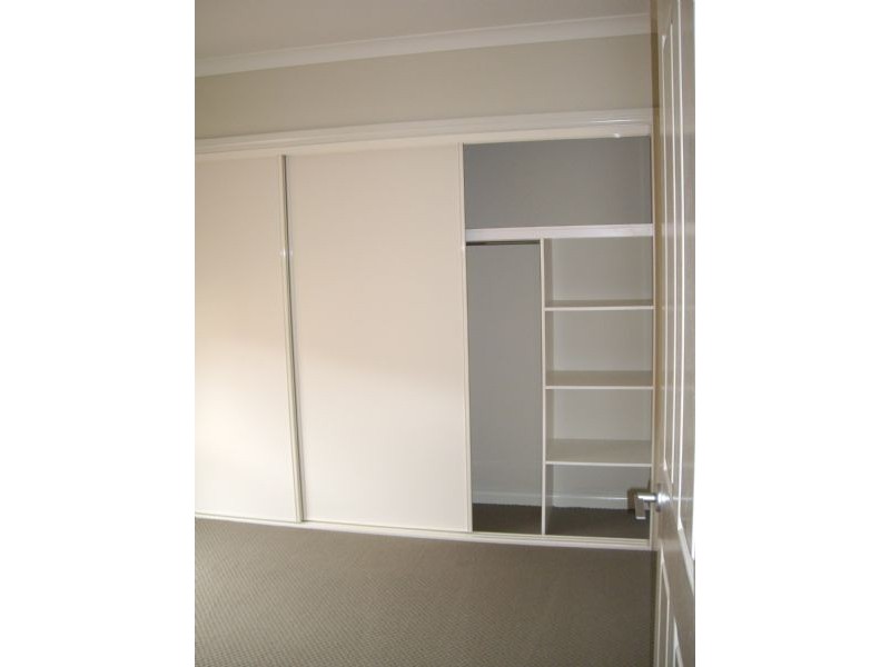 2/5 Bank Street, Wodonga VIC 3690