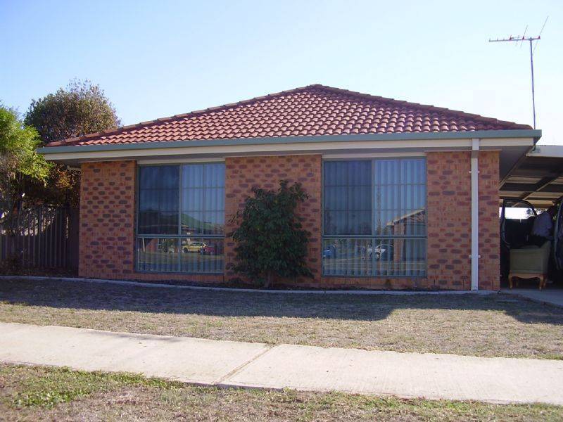 27 Dundee Drive, Wodonga VIC 3690