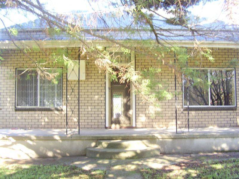 10 Isaacs Avenue, Yackandandah VIC 3749