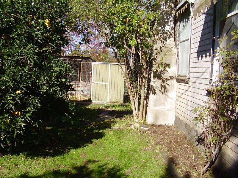 10 Isaacs Avenue, Yackandandah VIC 3749