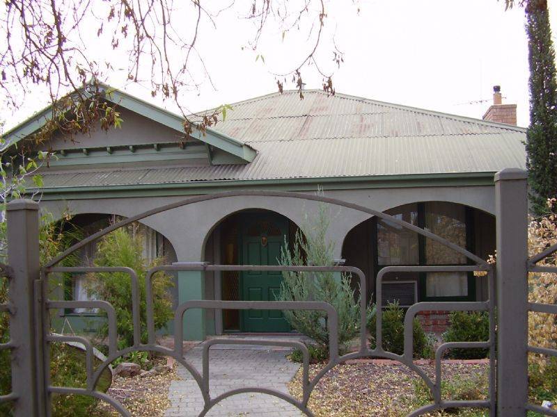 207 Beechworth Road, Wodonga VIC 3690