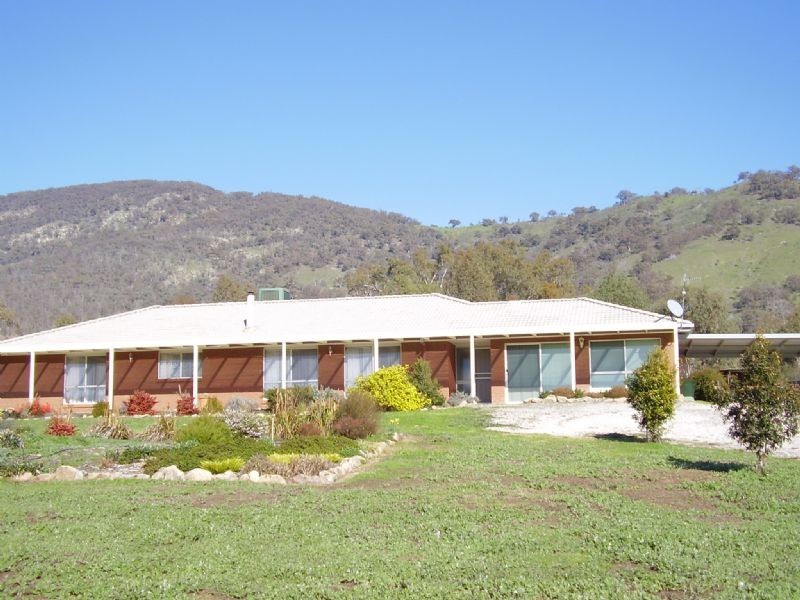 31 Michelle Drive, Kiewa VIC 3691