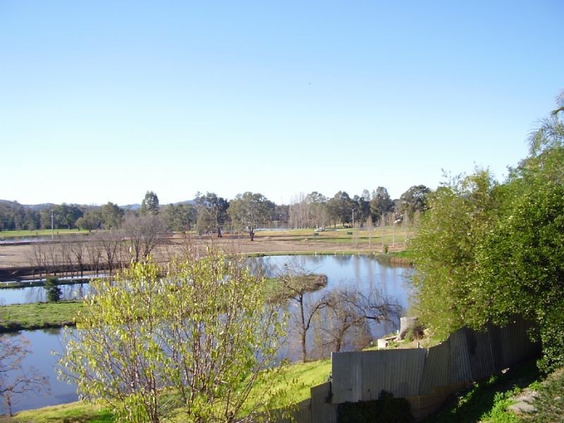 2 Batt Avenue, Wodonga VIC 3690