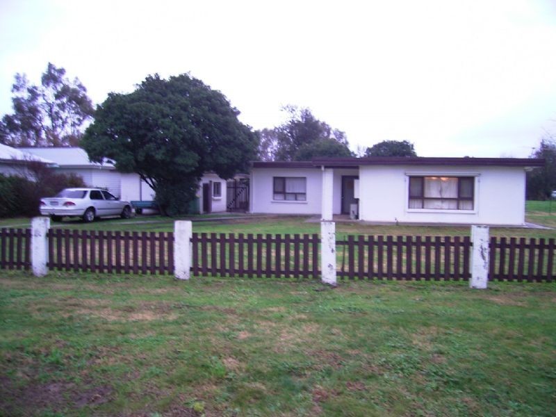 61 High Street, Barnawartha VIC 3688