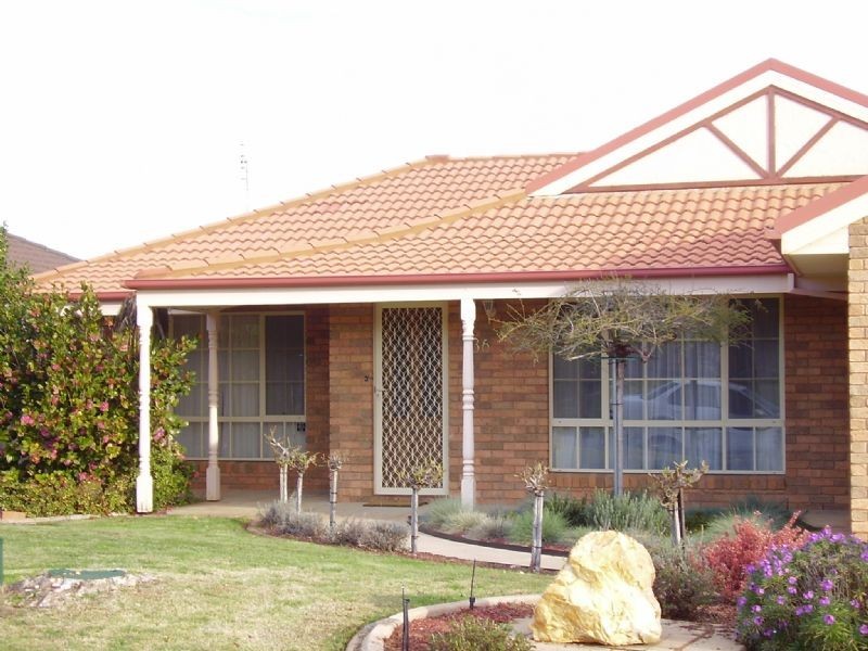 36 Falcon Circuit, Wodonga VIC 3690