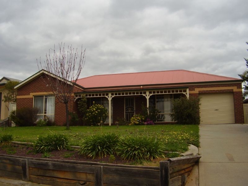 11 Quail Court, Wodonga VIC 3690