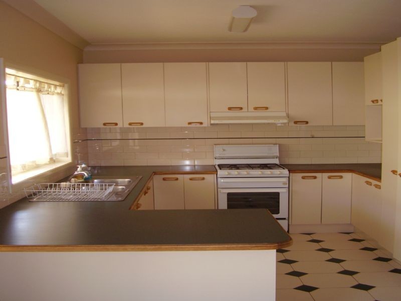 11 Quail Court, Wodonga VIC 3690