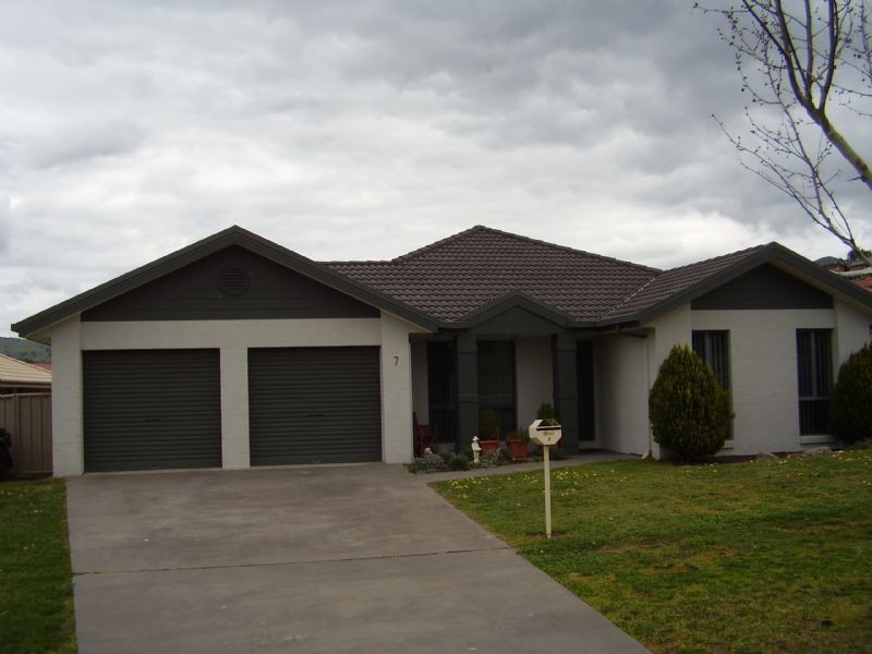 7 Avondale Drive, Wodonga VIC 3690