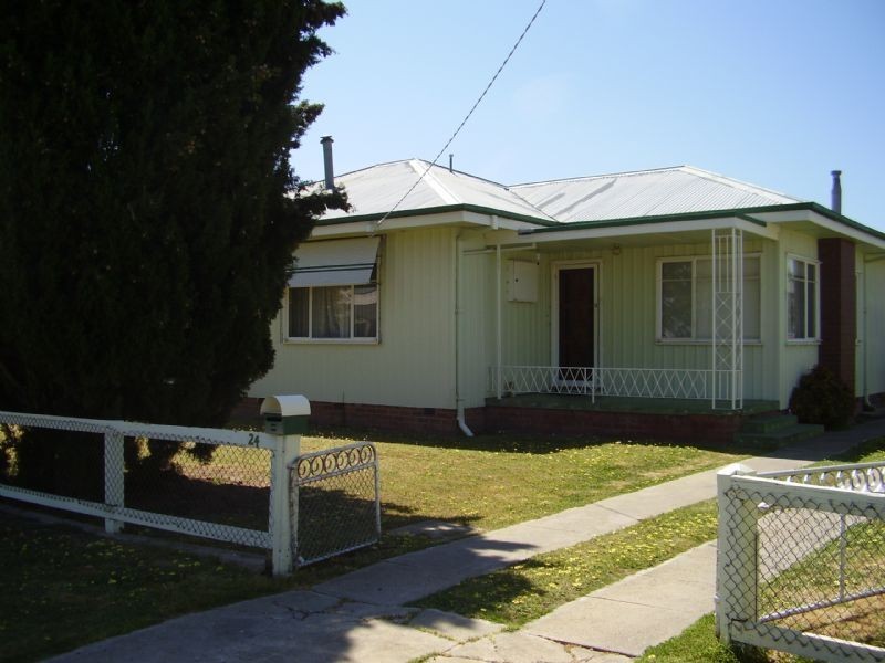 24 Charles Street, Wodonga VIC 3690