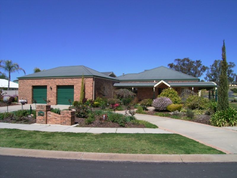 5 Parkfield Drive, Wodonga VIC 3690