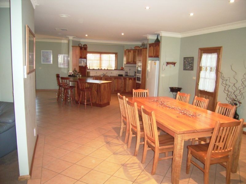 5 Parkfield Drive, Wodonga VIC 3690