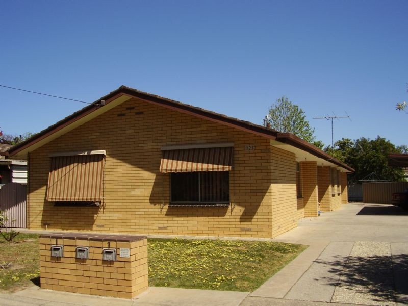 2/323 Beechworth Road, Wodonga VIC 3690