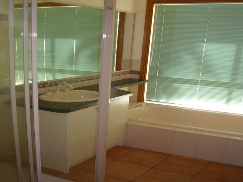 4 Tyrell Court, Wodonga VIC 3690