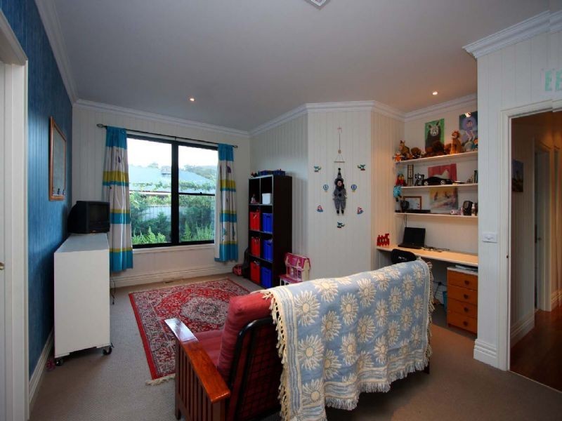 9 Parkfield Drive, Wodonga VIC 3690