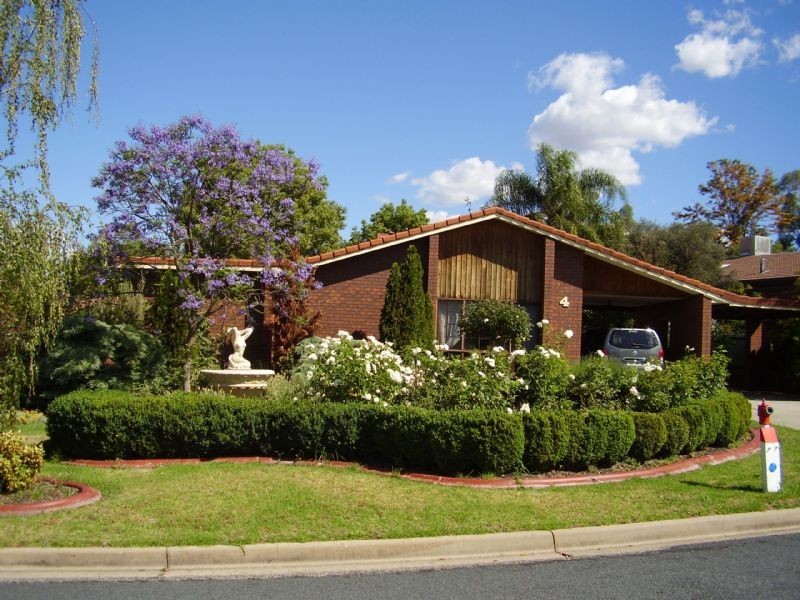 4 Bourke Crescent, Wodonga VIC 3690