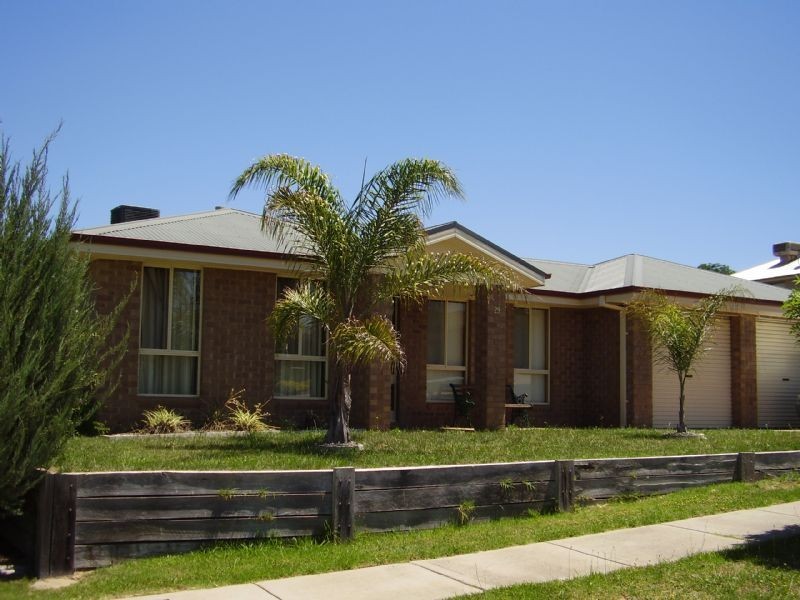 29 Kingfisher Drive, Wodonga VIC 3690