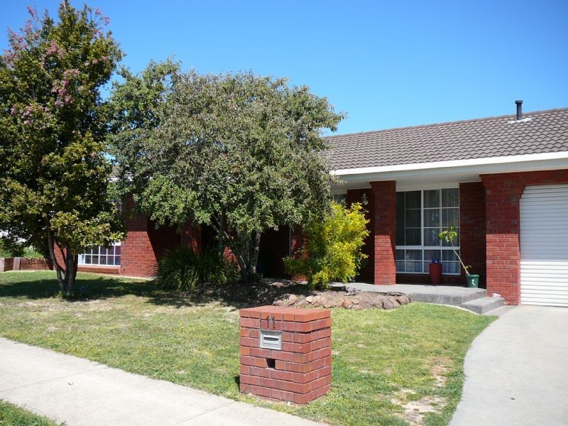 11 Kingfisher Drive, Wodonga VIC 3690