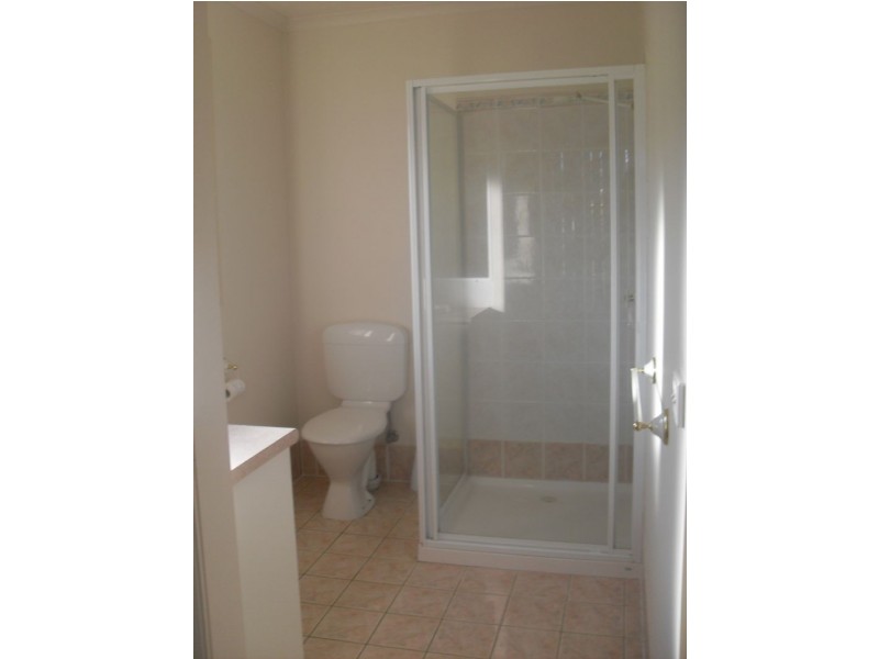 18 Iron Way, Wodonga VIC 3690