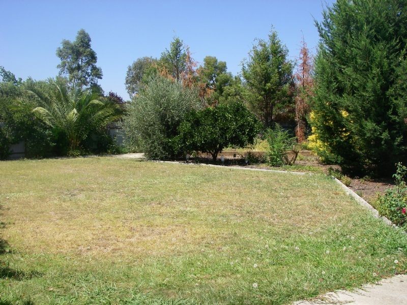 11 Sinnett Court, Wodonga VIC 3690