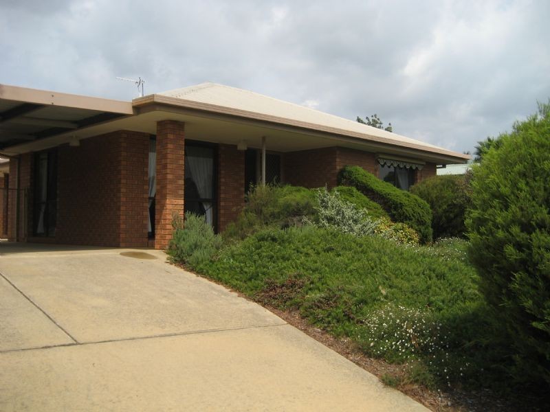 2 Thrush Court, Wodonga VIC 3690