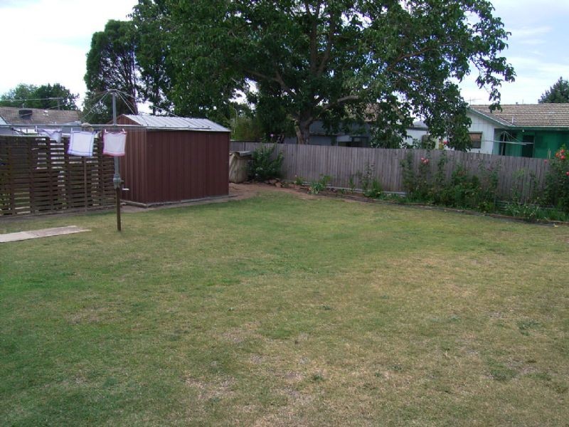 2 Lawry Street, Wodonga VIC 3690